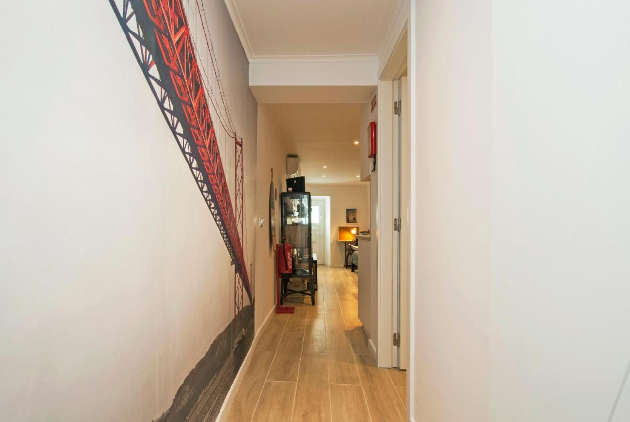 Apartamento Ponte 25 Abril Lisbon Exterior photo